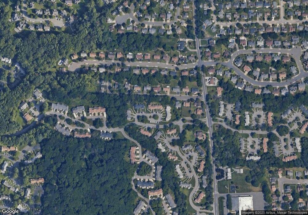 3004 Stonehedge Rd unit 3004, Edison, NJ 08820 - photo 1