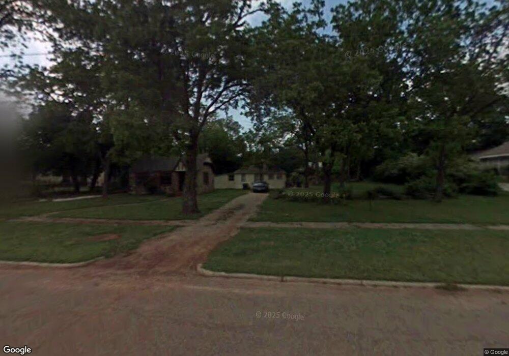 22 E Kirk St, Shawnee, OK 74801 - photo 1