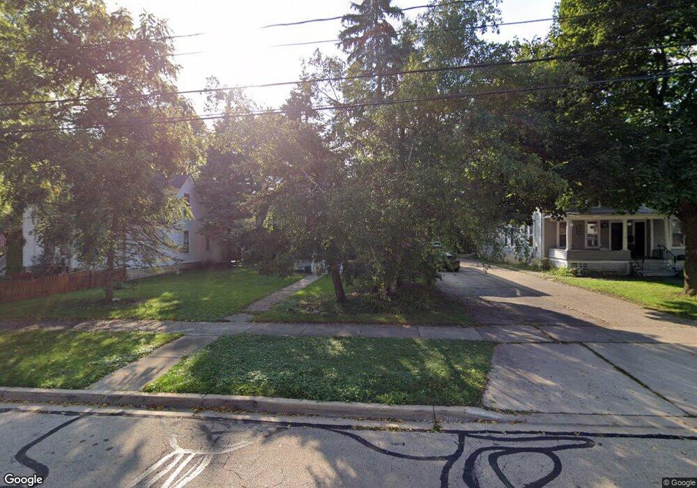 9 N Lincoln St, Batavia, IL 60510 - photo 1