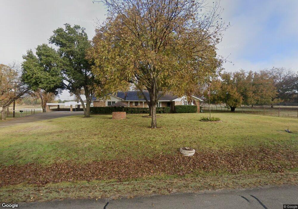 9201 Kirk Ln, North Richland Hills, TX 76182 - photo 1