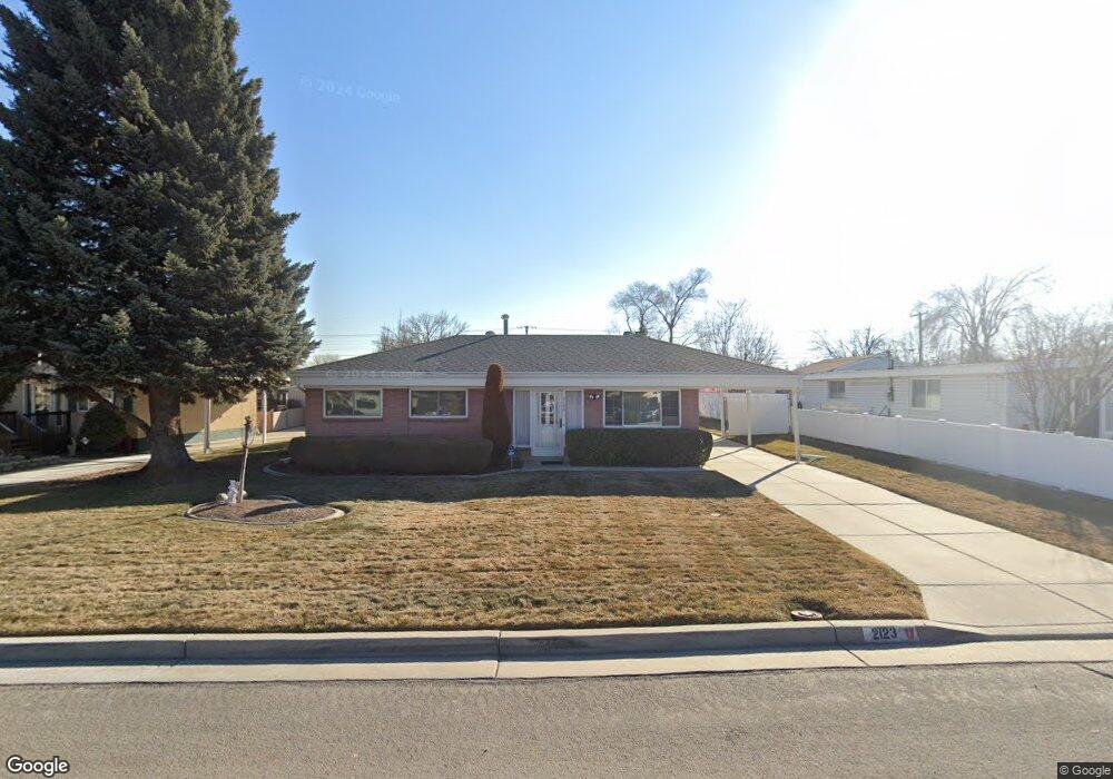 2123 Westfield Cir, West Jordan, UT 84084 - photo 1