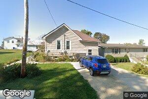 303 N Washington St, Garnavillo, IA 52049