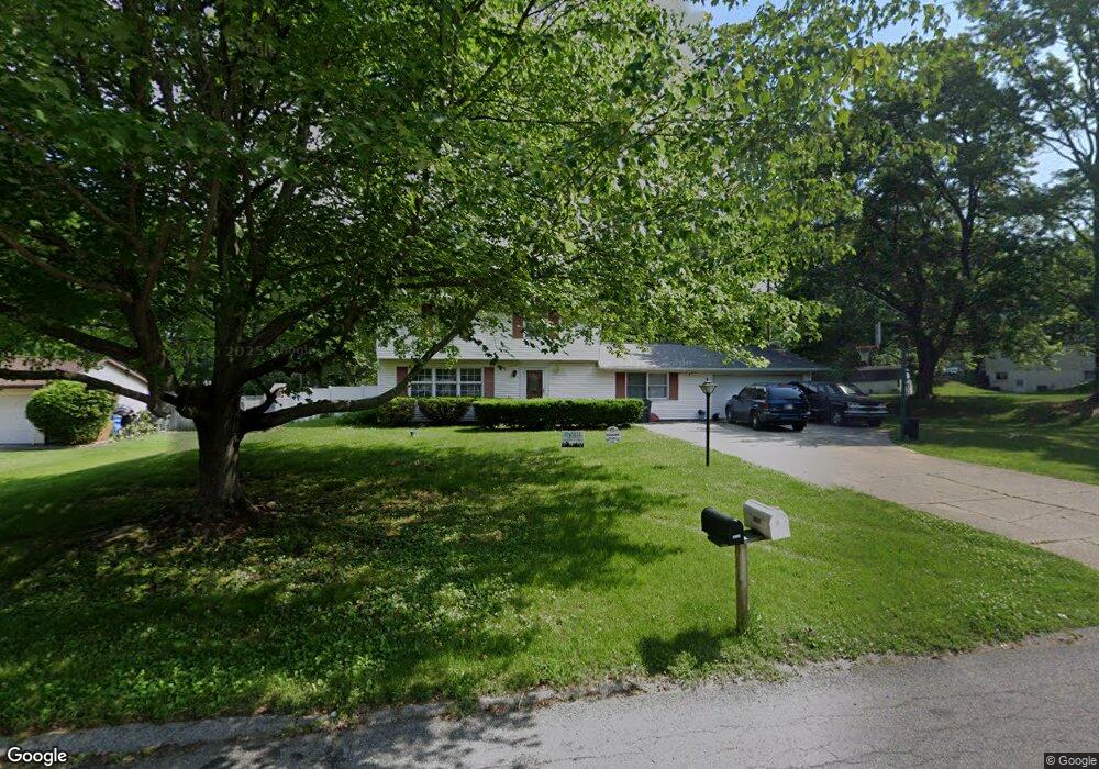 18247 Westover Dr, South Bend, IN 46637 - photo 1
