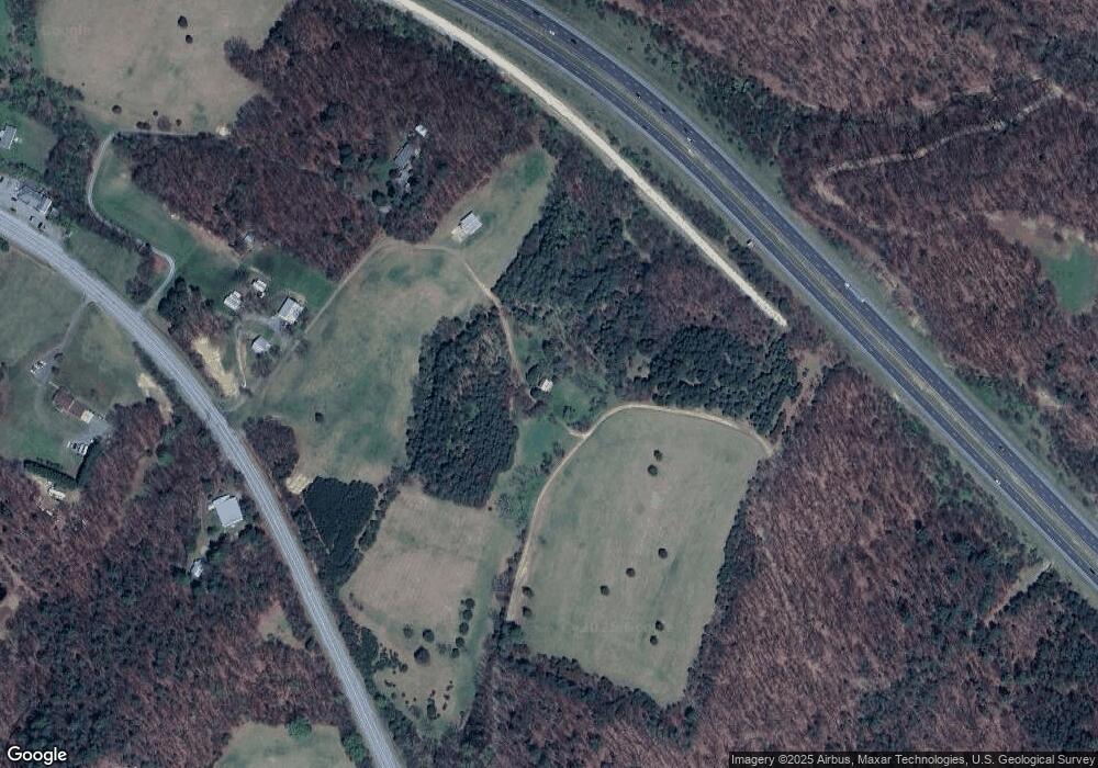 3426 National Pike, Hancock, MD 21750 - photo 1