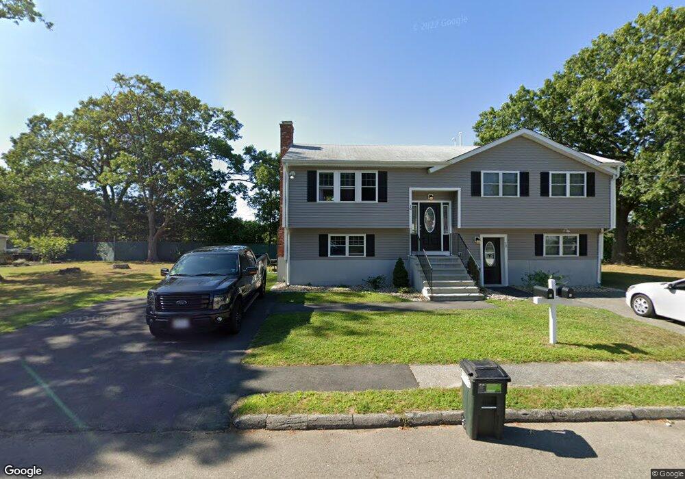 10 Lincoln Rd, Woburn, MA 01801 - photo 1