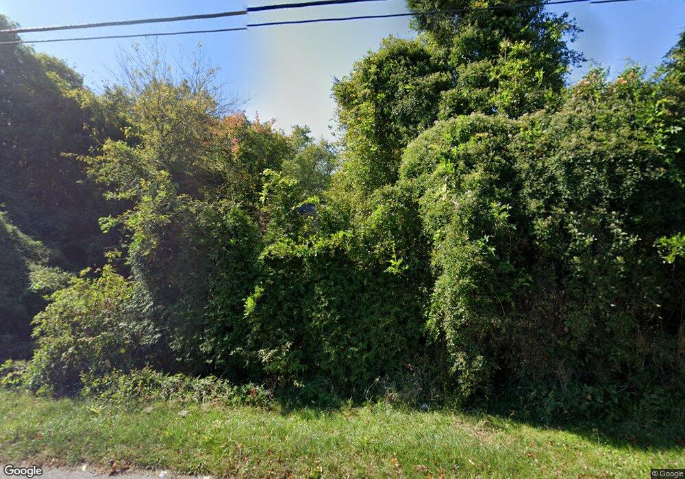 1233 N Tuckahoe Rd, Williamstown, NJ 08094 - photo 1