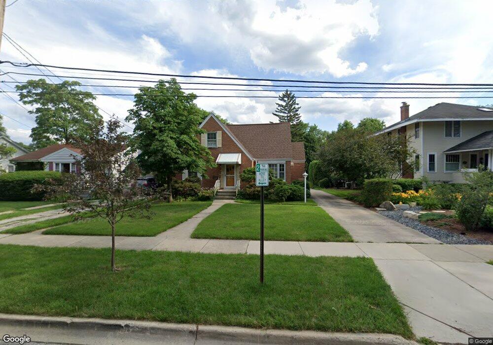 326 W Eggleston Ave, Elmhurst, IL 60126 - photo 1