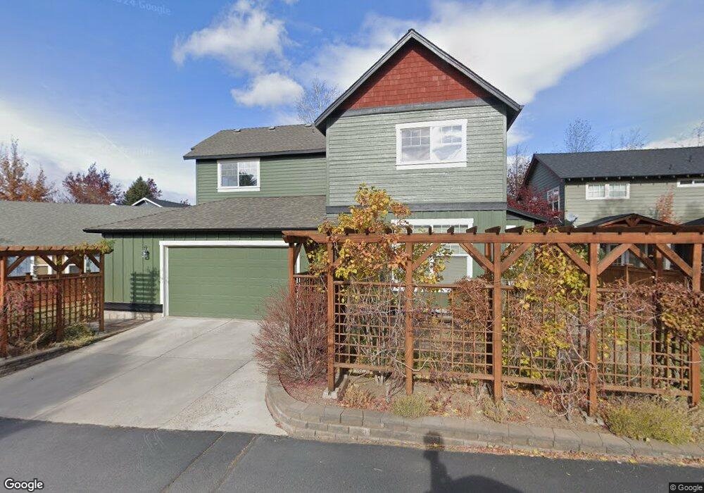 2753 NE Red Oak Dr, Bend, OR 97701 - photo 1