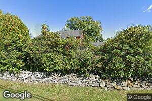 352 Paradise Ave, Middletown, RI 02842