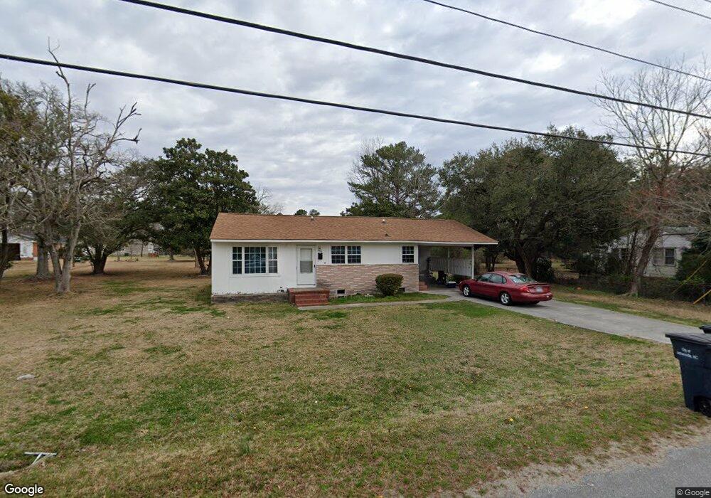 909 Country Club Rd, Jacksonville, NC 28546 - photo 1