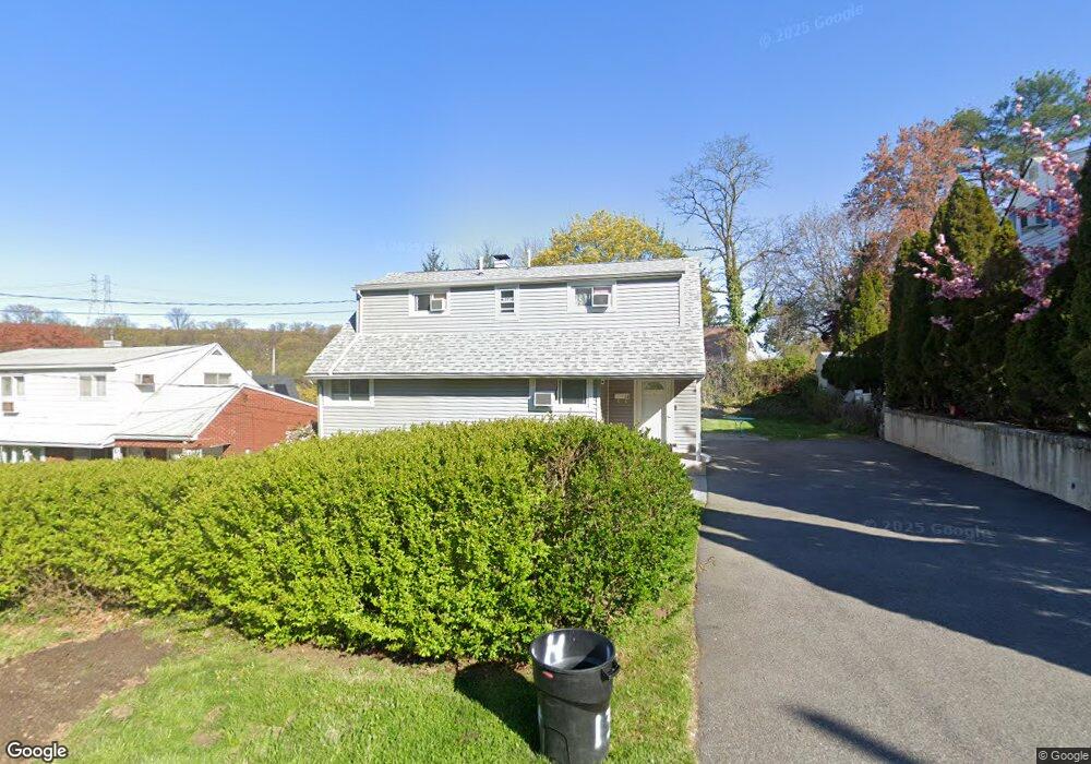 13 Heathcote Rd, Yonkers, NY 10710 - photo 1