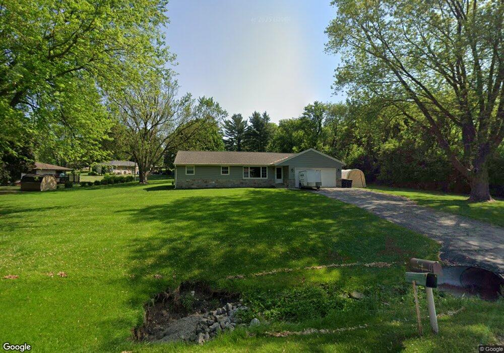 N4W22711 Lexington Dr, Waukesha, WI 53186 - photo 1