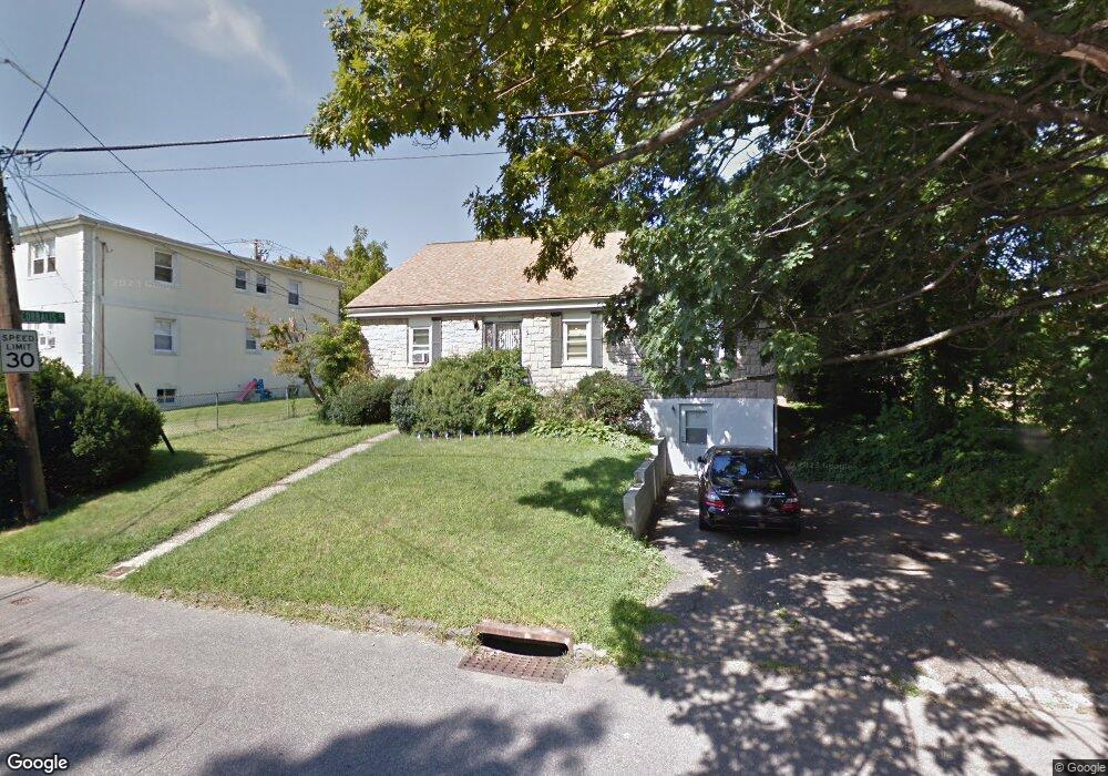 681 Valley Ave, Yonkers, NY 10703 - photo 1