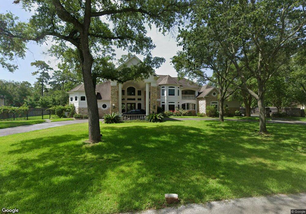 11515 Dunsinane St, Houston, TX 77024 - photo 1