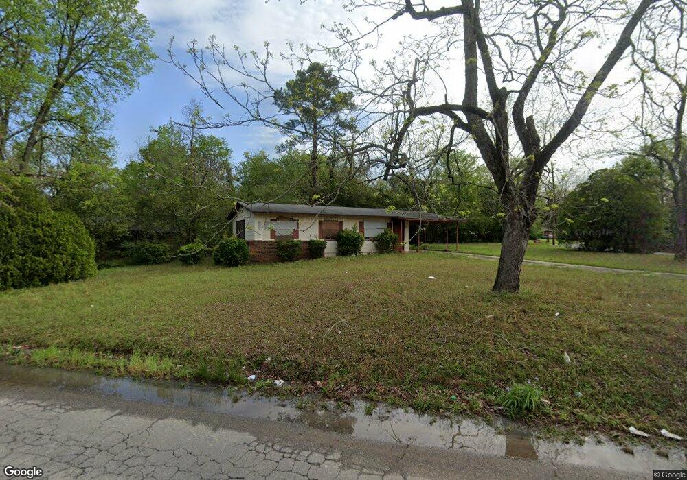 4362 Elkan Ave, Macon, GA 31206 - photo 1