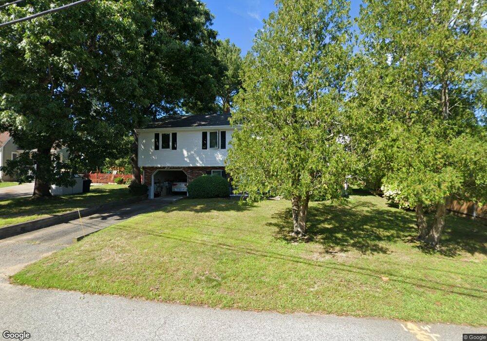 15 Arvin Ave, Barrington, RI 02806 - photo 1