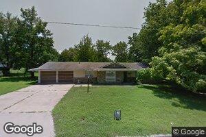202 E Chellis St, Yates Center, KS 66783