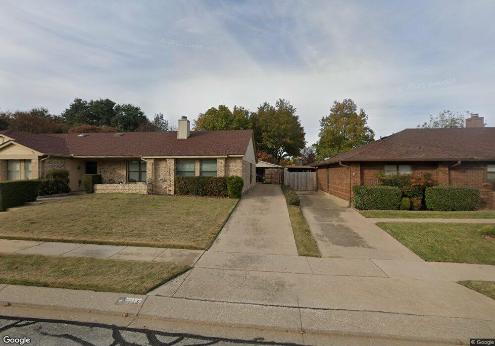 2405 Aquaduct Dr, Bedford, TX 76022 - photo 1