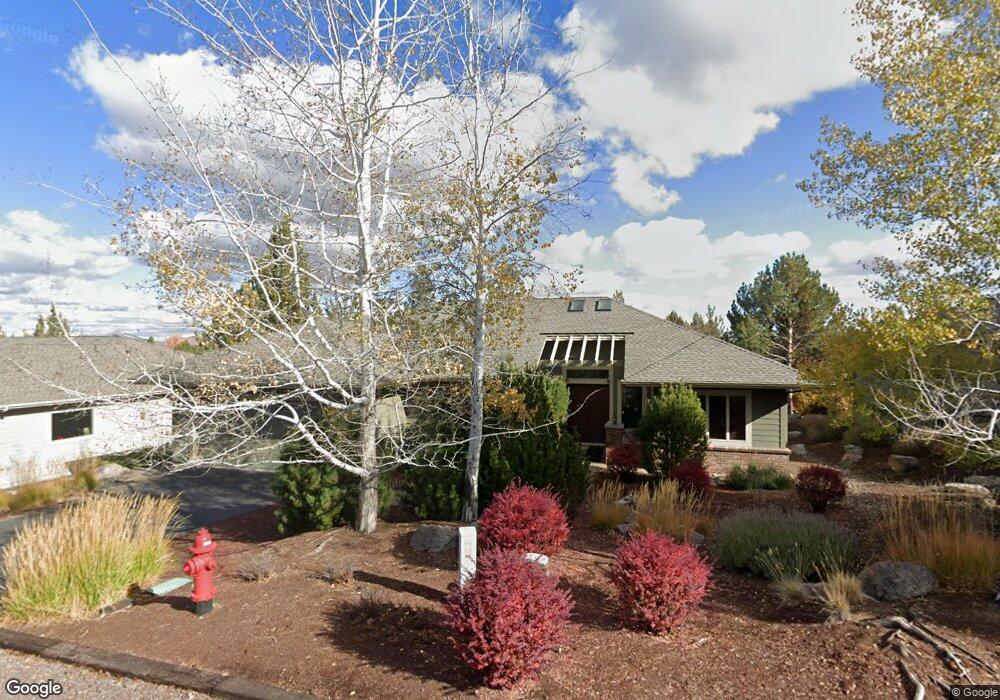 936 Niagara Falls Dr, Redmond, OR 97756 - photo 1