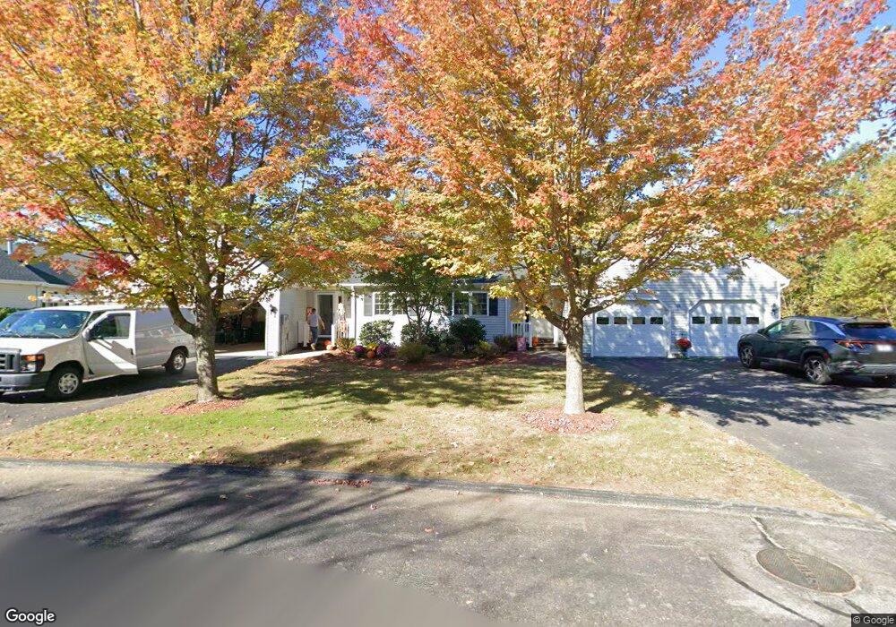 15 Shire Rd, Fitchburg, MA 01420 - photo 1