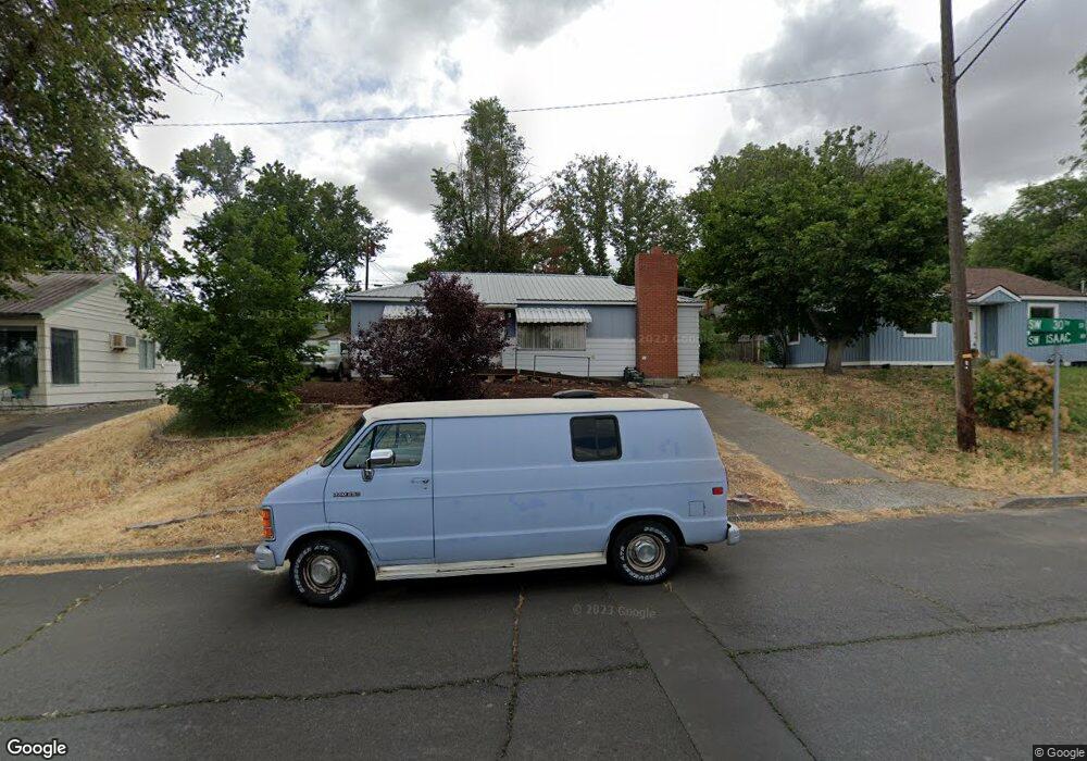 718 SW 30th St, Pendleton, OR 97801 - photo 1