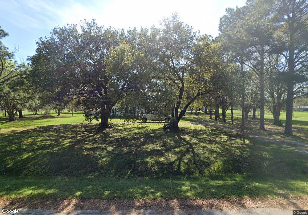 211 Cedar Creek Dr, Needville, TX 77461 - photo 1