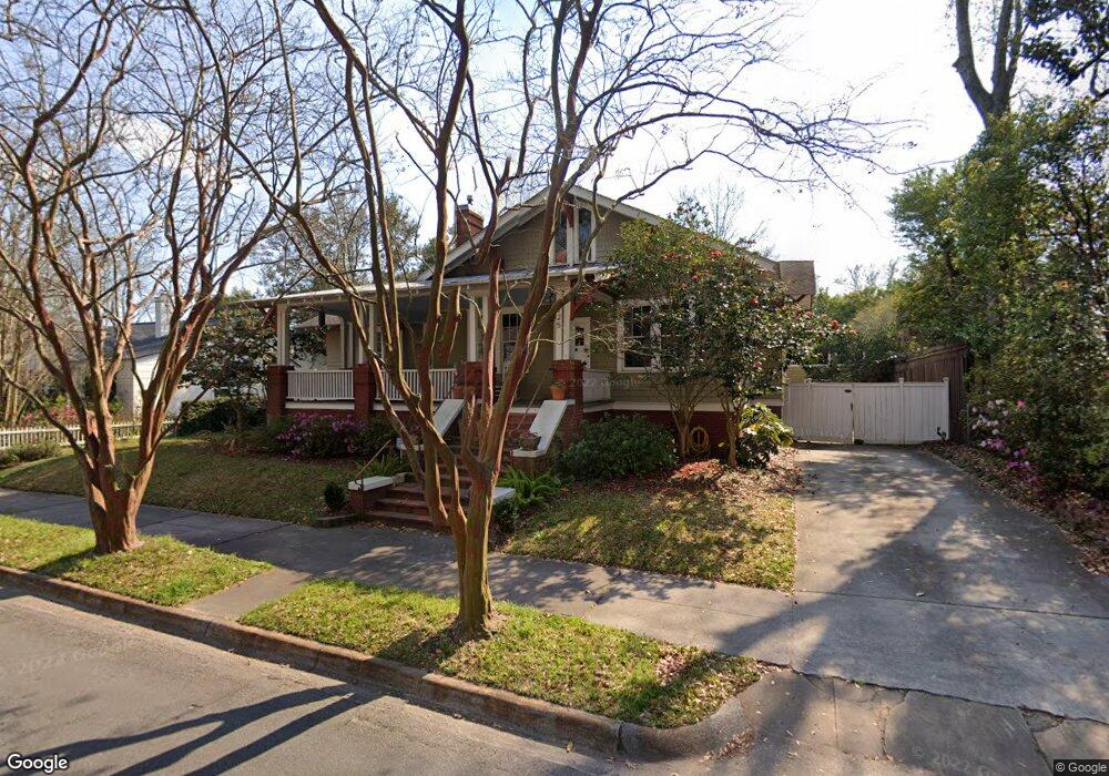 125 E 52nd St, Savannah, GA 31405 - photo 1