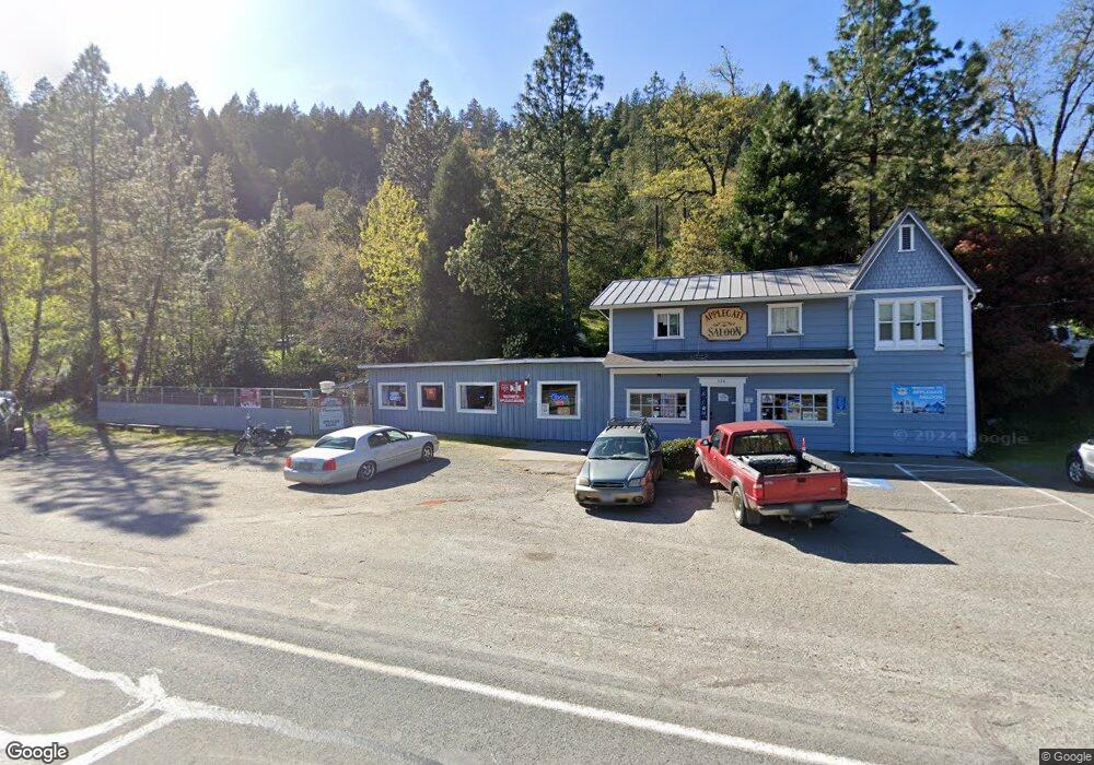 324 Riverbanks Rd, Grants Pass, OR 97527 - photo 1