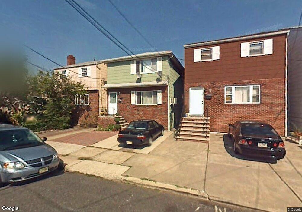 14 Suburbia Ct unit 1st flr, Jersey City, NJ 07305 - photo 1