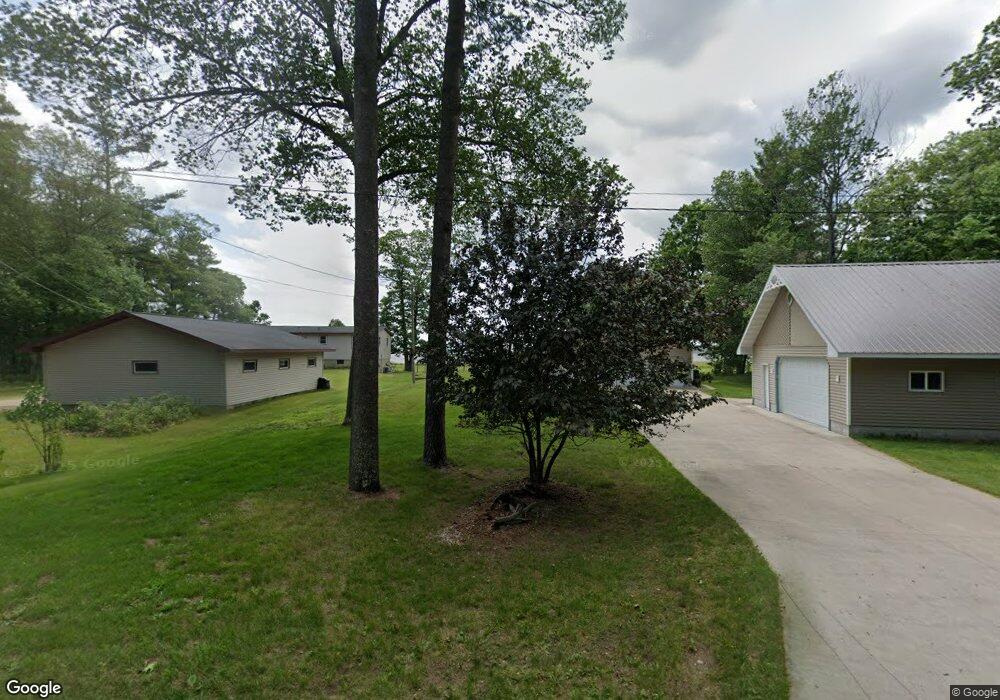 8253 Garth Point 25.25 Ln, Rapid River, MI 49878 - photo 1