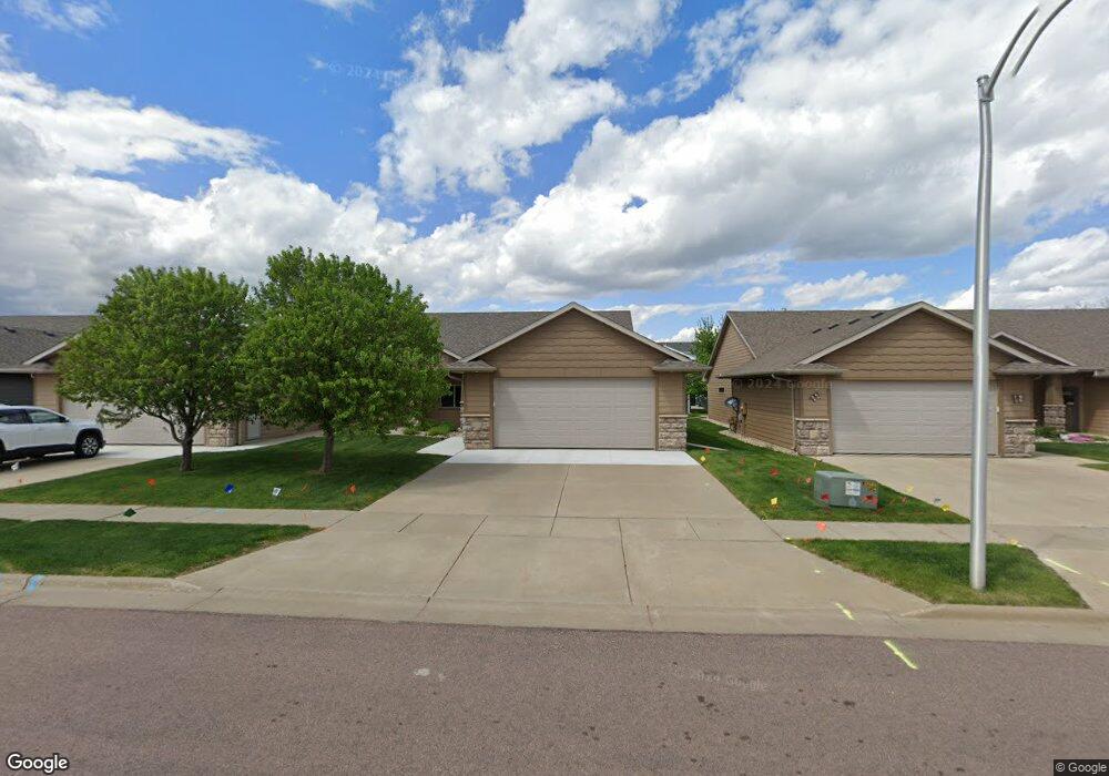 3706 E Woodsedge St, Sioux Falls, SD 57108 - photo 1