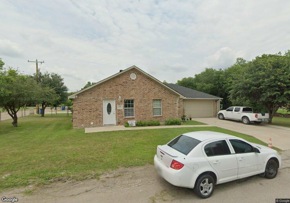 700 E Freeman St, Ennis, TX 75119 - photo 1