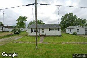 154 N Starr St, Waggoner, IL 62572