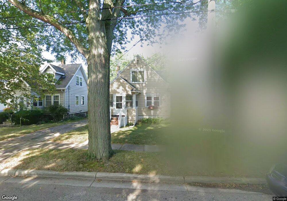 1019 N Jenison Ave, Lansing, MI 48915 - photo 1