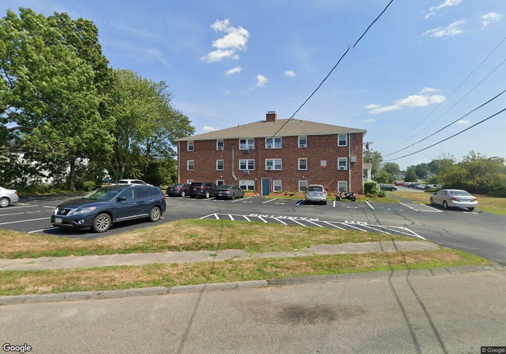 2 Mcdewell Ave unit 13, Danvers, MA 01923 - photo 1