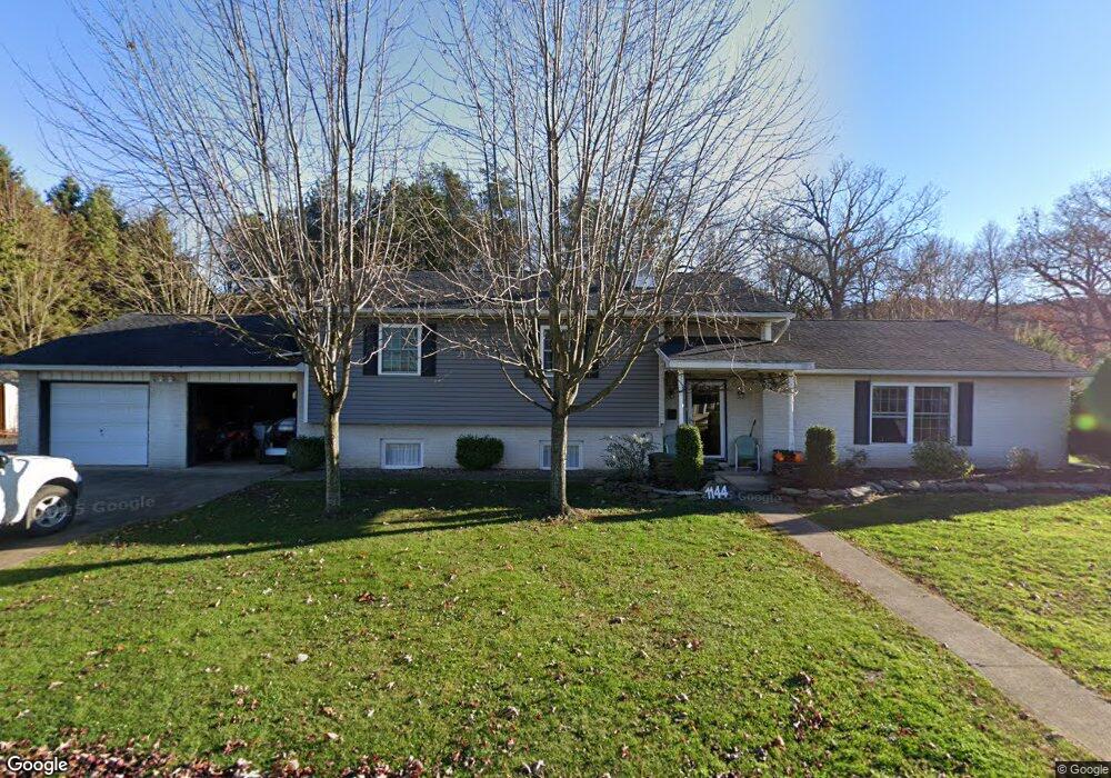 1144 Chestnut St, Nanticoke, PA 18634 - photo 1