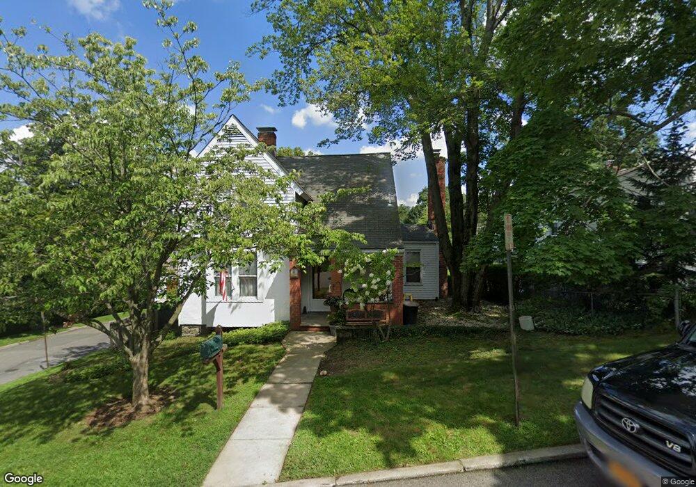 33 Ogden Place, Dobbs Ferry, NY 10522 - photo 1