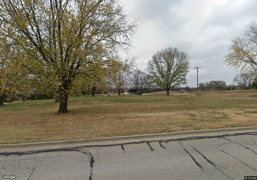 24335 W 55th St, Shawnee, KS 66226 - photo 1