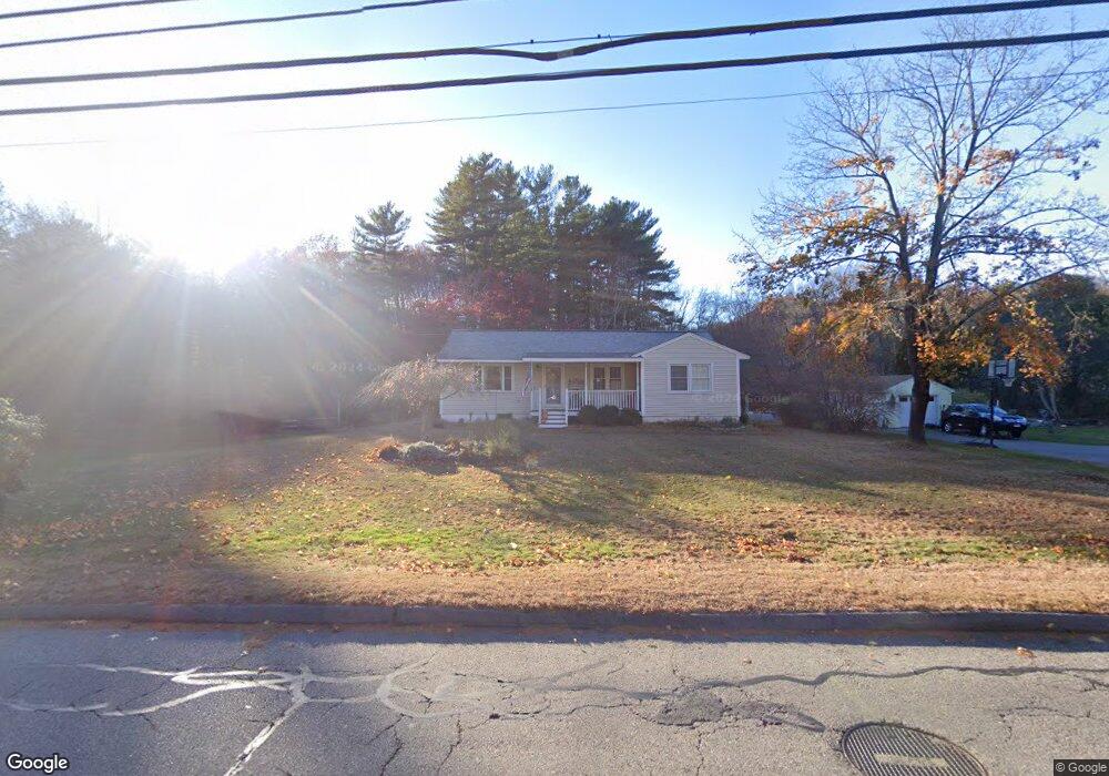 84 E Pattagansett Rd, Niantic, CT 06357 - photo 1