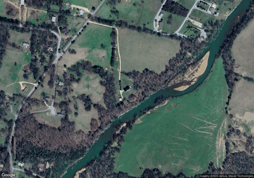 1209 Old Highway 13 S, Linden, TN 37096 - photo 1