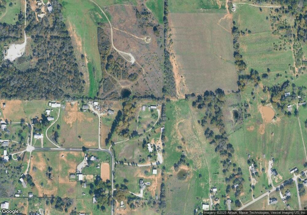 820 Meadow Ln, Weatherford, TX 76087 - photo 1