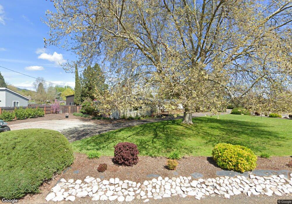 2802 Oakridge Ave, Central Point, OR 97502 - photo 1