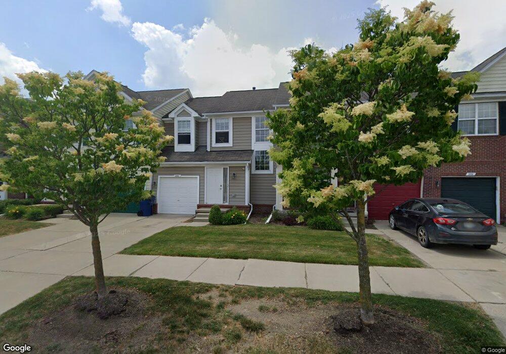 255 Tucker St unit 62, Pontiac, MI 48341 - photo 1