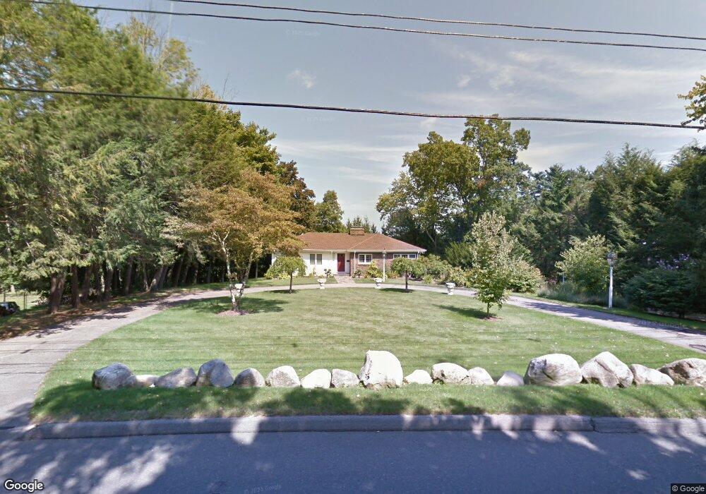 815 Lowell St unit 1, Lynnfield, MA 01940 - photo 1