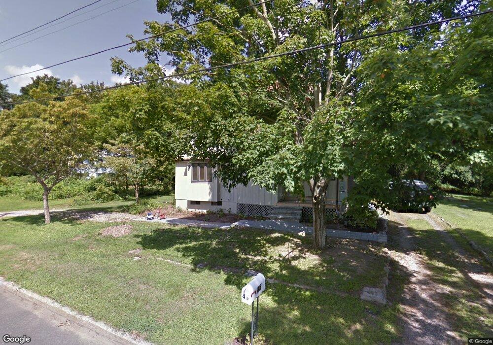 45 Monroe St, Waterford, CT 06385 - photo 1