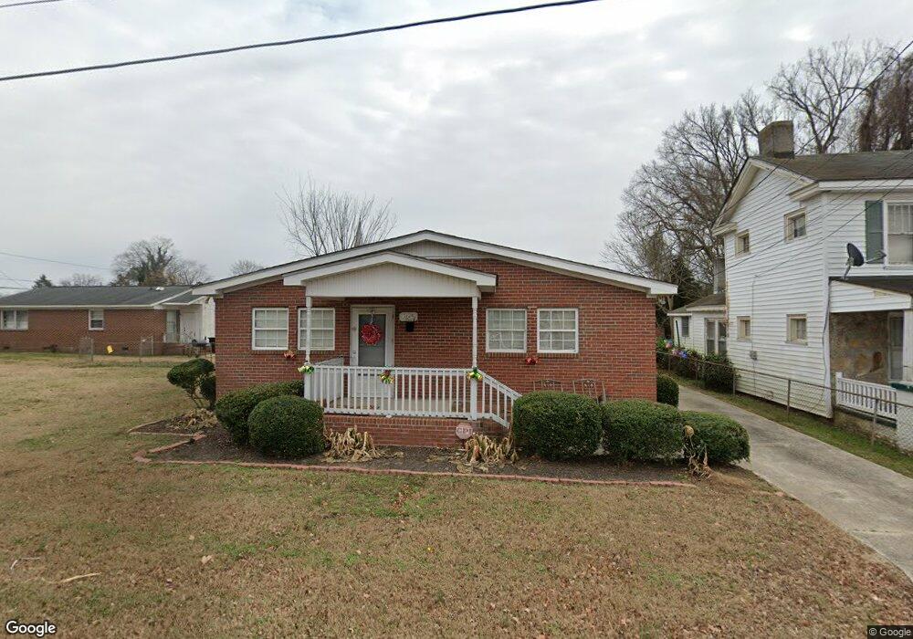305 Chestnut St, Weldon, NC 27890 - photo 1