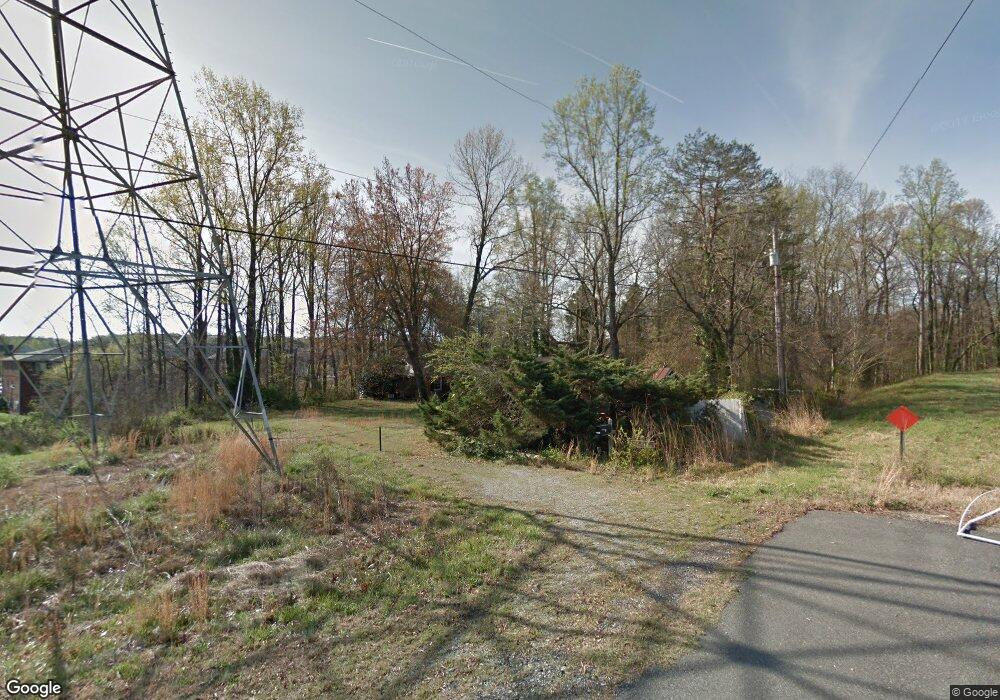 2400 Gardena Ct, High Point, NC 27265 - photo 1