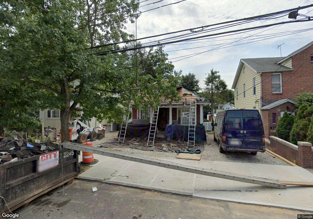 17 King Ave, Yonkers, NY 10704 - photo 1