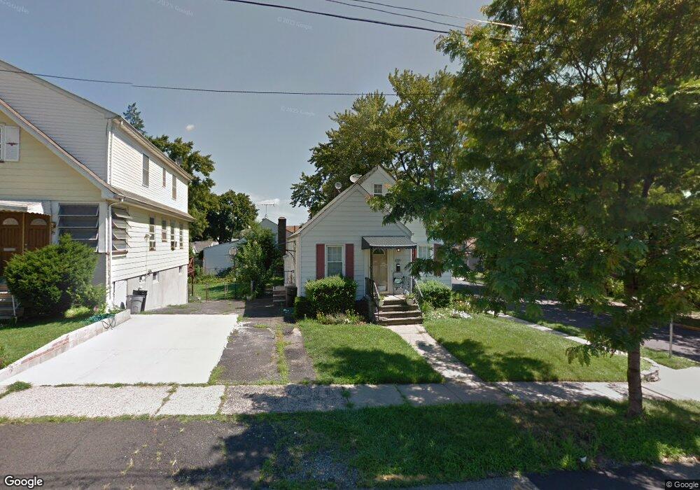 76 Gillespie Rd, Bloomfield, NJ 07003 - photo 1