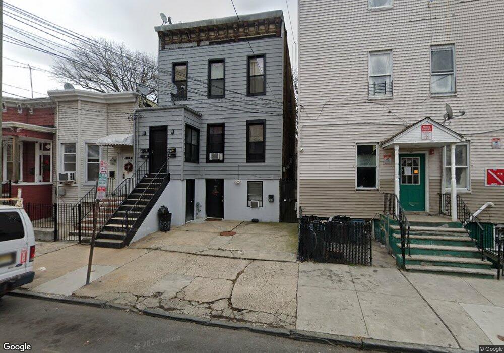 184 Webster Ave unit Rear, Jersey City, NJ 07307 - photo 1